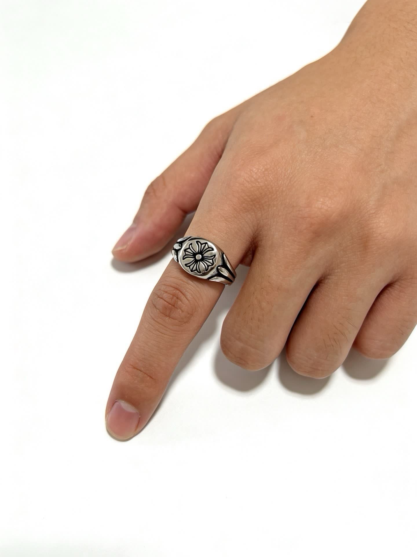 Chrome Hearts 925 Sterling Silver Ring with Flower Design